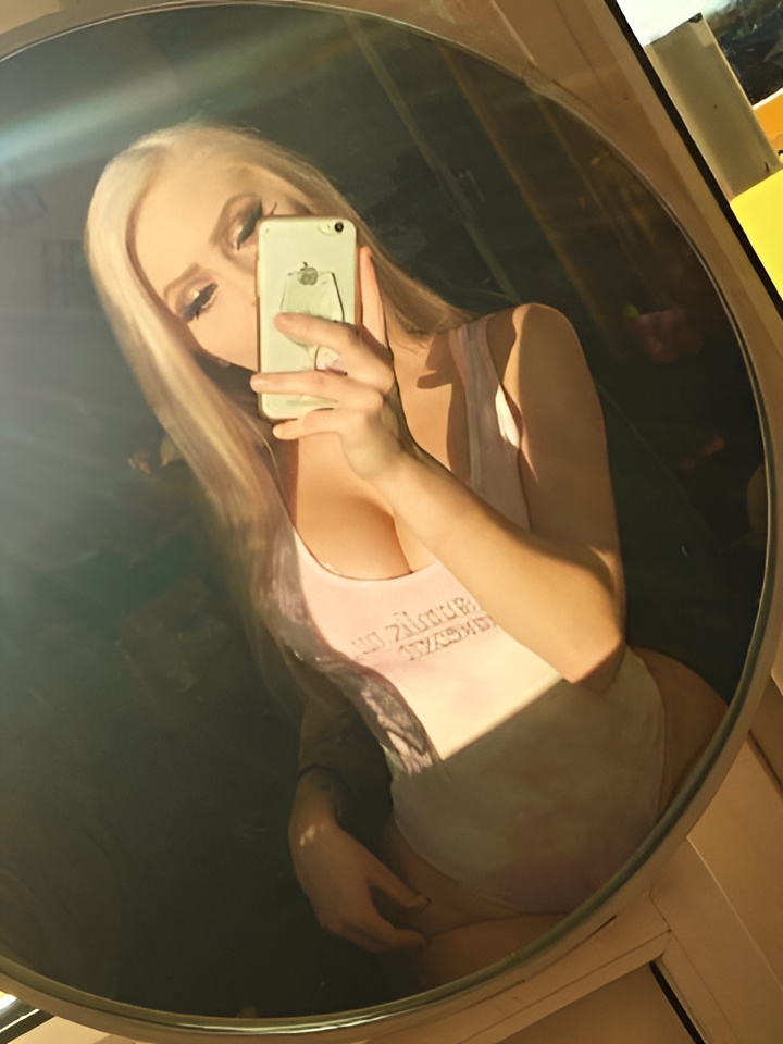 Анечка привлекальеная девушка из Щекино цена от 3000 руб