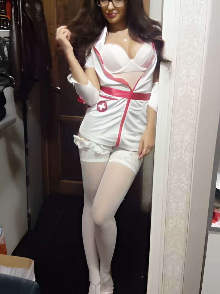 Викторина привлекальеная девушка из Щекино цена от 2000 руб