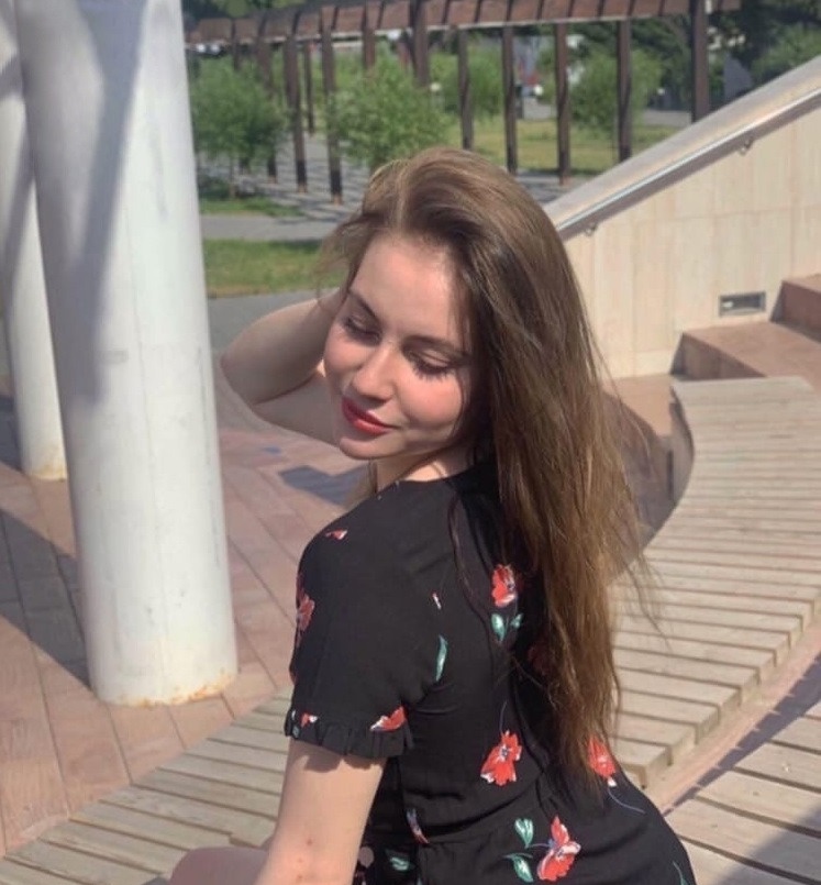 Карина привлекальеная девушка из Щекино цена от 3000 руб