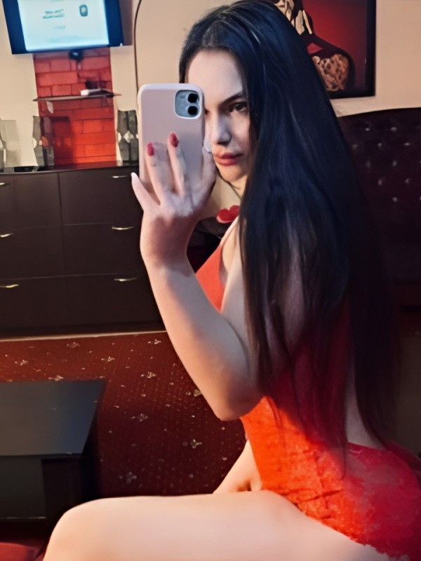 Элина привлекательная девушка из Щекино цена от 5000 руб