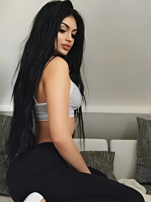 Нелли привлекательная девушка из Щекино цена от 10000 руб