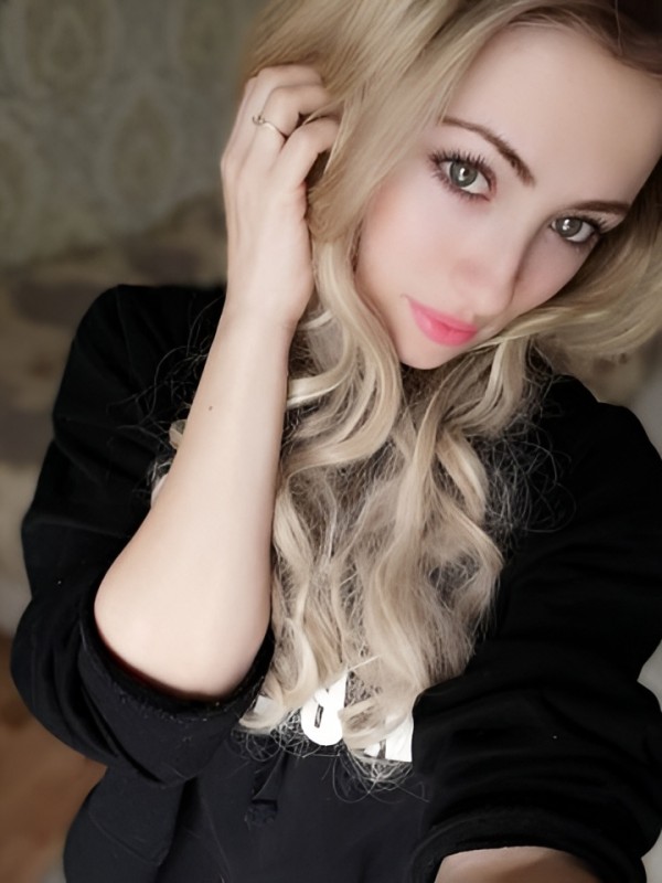 Оксана привлекательная девушка из Щекино цена от 10000 руб
