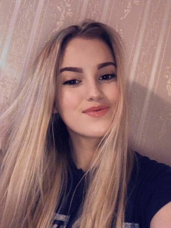 Ася привлекательная девушка из Щекино цена от 3500 руб